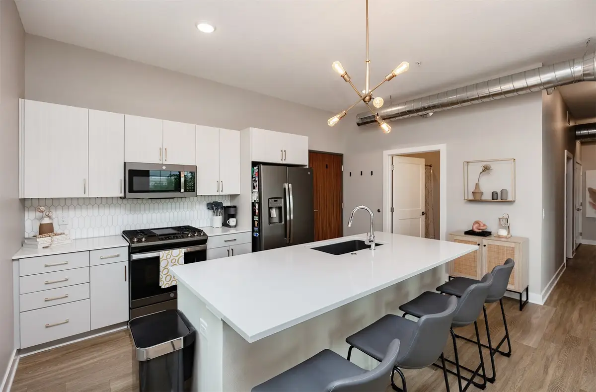 400 SW 7th Street #301, Des Moines, IA 50309 - #1
