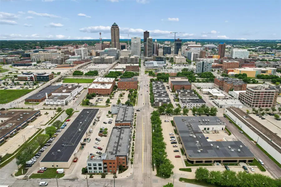 450 SW 7th Street #204, Des Moines, IA 50309 - #3