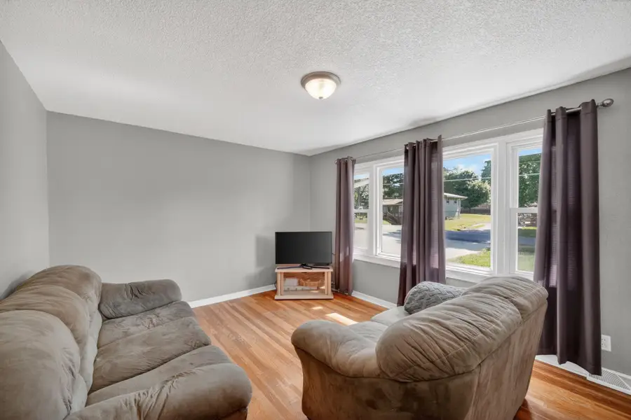 6820 NW 5th Court, Des Moines, IA 50313 - #3