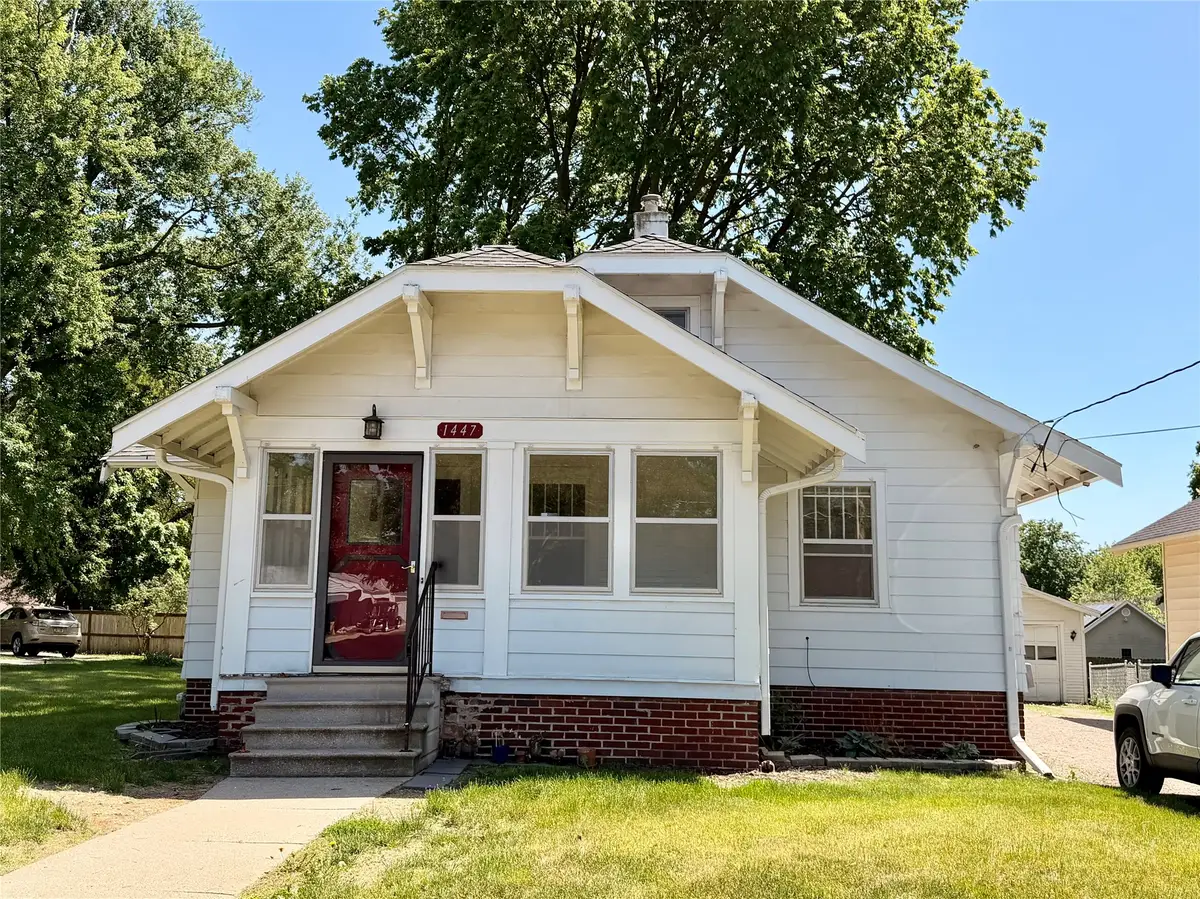 1447 Milton Avenue, Des Moines, IA 50316 - #1