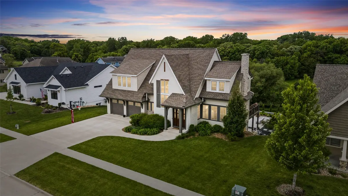 1901 W 4th Street, Pella, IA 50219 - #1