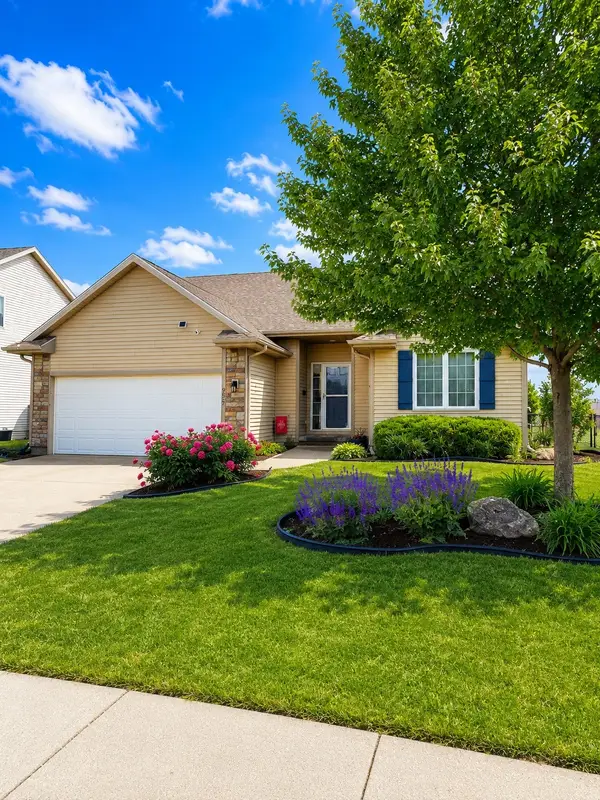 9507 Wilson Street, West Des Moines, IA 50266