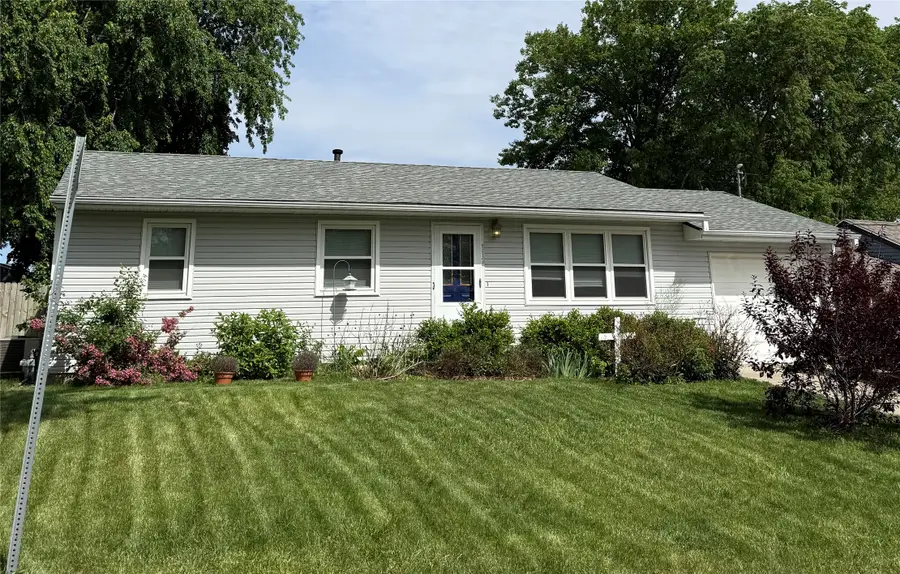 312 W 16th Street N, Newton, IA 50208 - #2