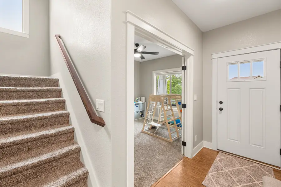 9324 Sugar Creek Circle, West Des Moines, IA 50266 - #3