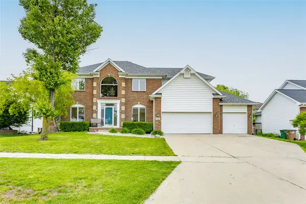 5961 Wistful Vista Drive, West Des Moines, IA 50266