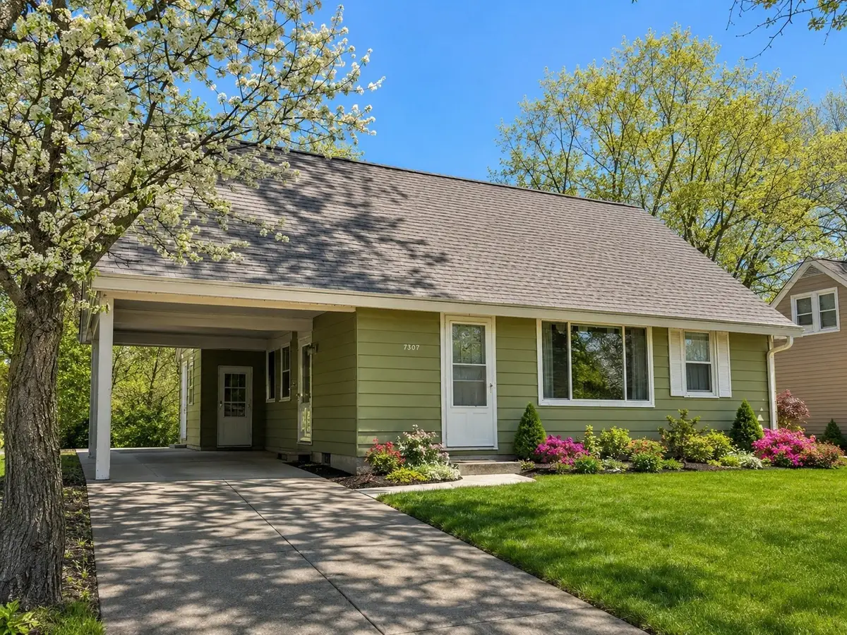 7307 SW 14th Street, Des Moines, IA 50315 - #1