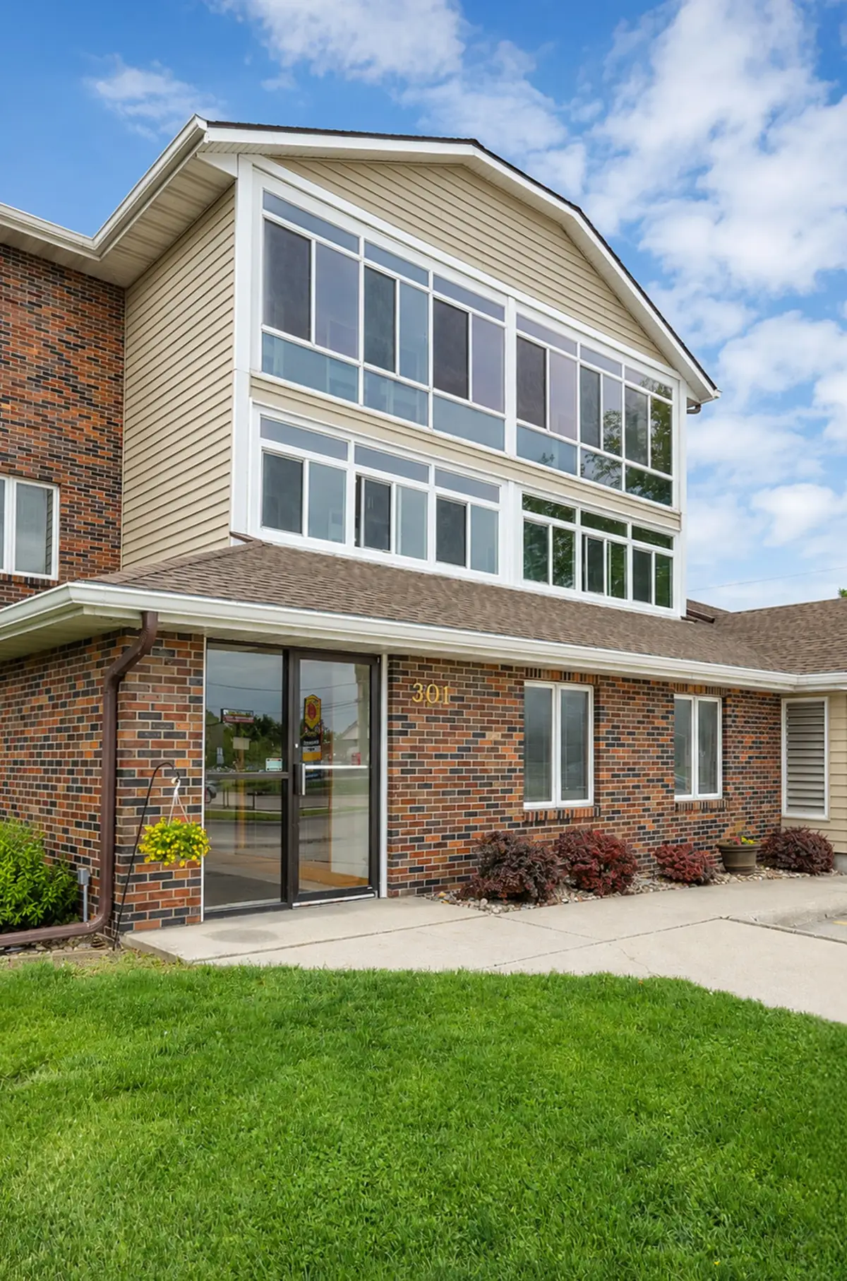 301 SE Delaware Avenue #302, Ankeny, IA 50021 - #1
