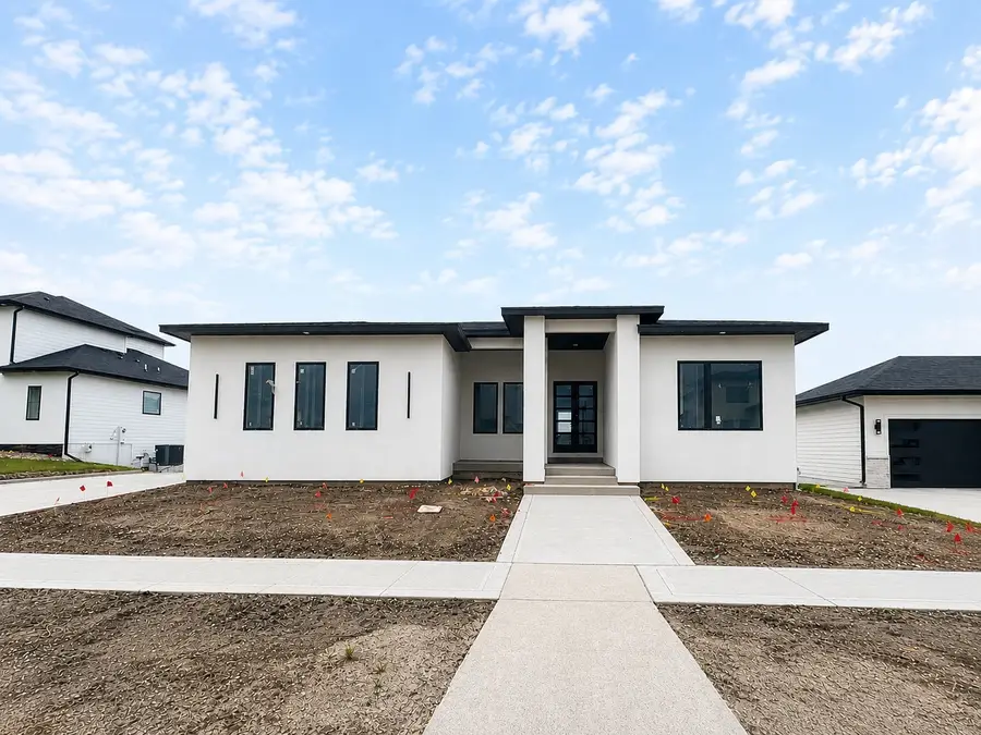4123 Westgate Parkway, Clive, IA 50325 - #3