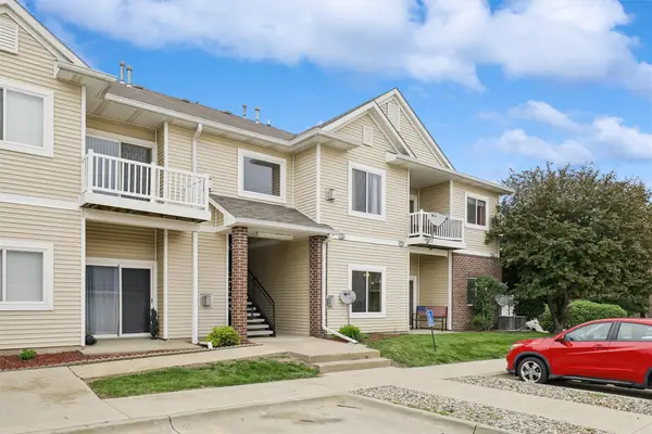 1720 SE La Grant Parkway #13, Waukee, IA 50263
