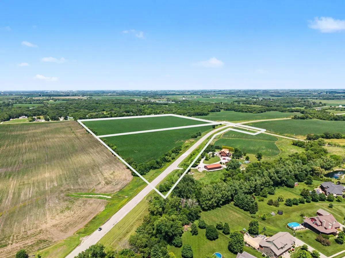 Parcels 1324400420 & 1324400210, Huxley, IA 50124 - #1