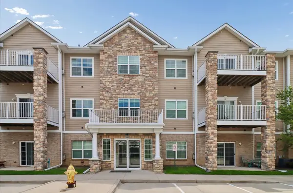 8350 Ep True Parkway #2201, West Des Moines, IA 50266