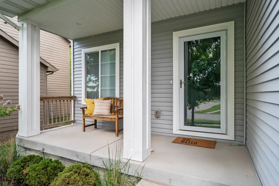 901 S 93rd Street, West Des Moines, IA 50266 - #2
