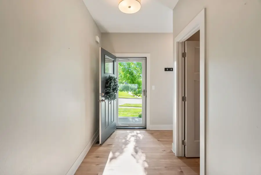 901 S 93rd Street, West Des Moines, IA 50266 - #3