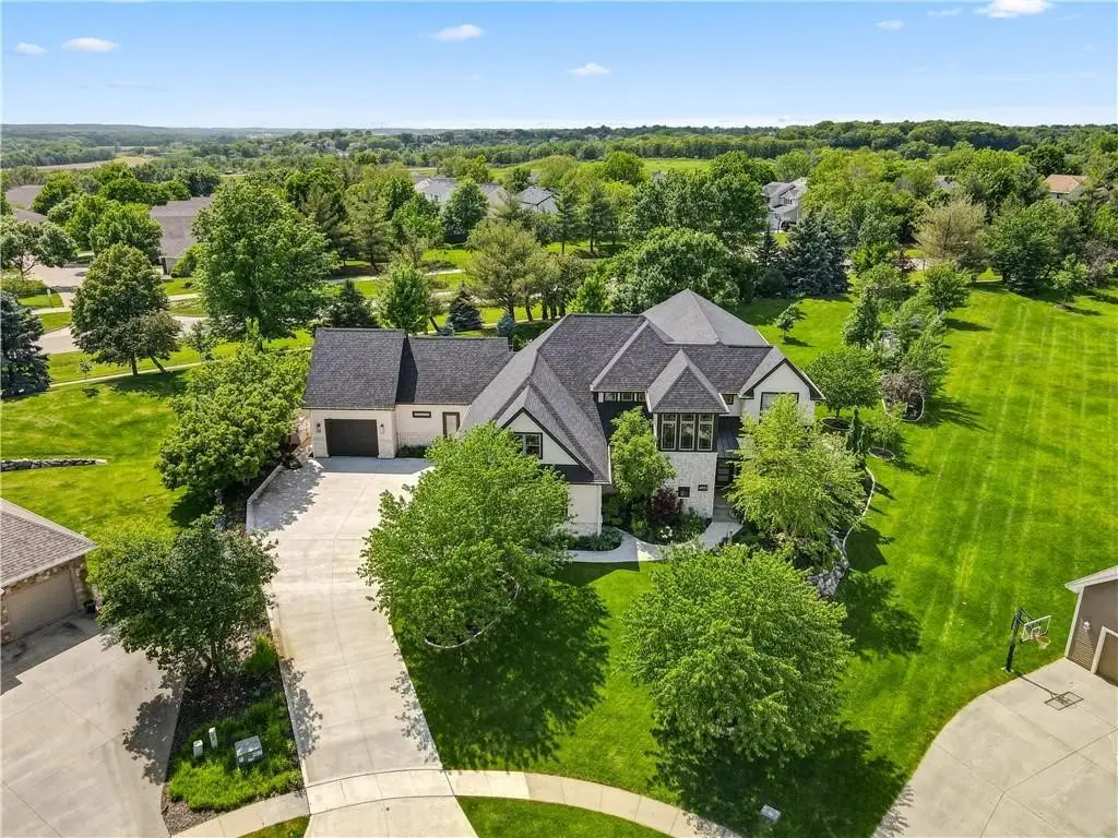 4951 Cherrywood Place, West Des Moines, IA 50265 - #1
