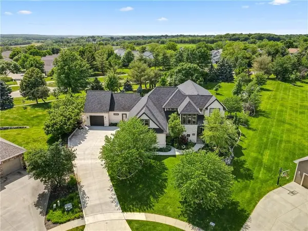 4951 Cherrywood Place, West Des Moines, IA 50265