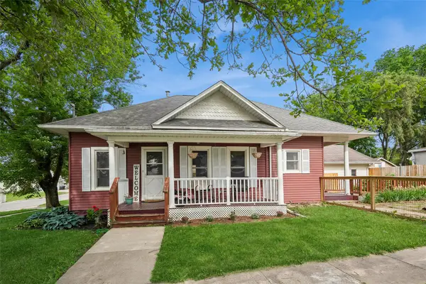 1001 Grant Street, Redfield, IA 50233