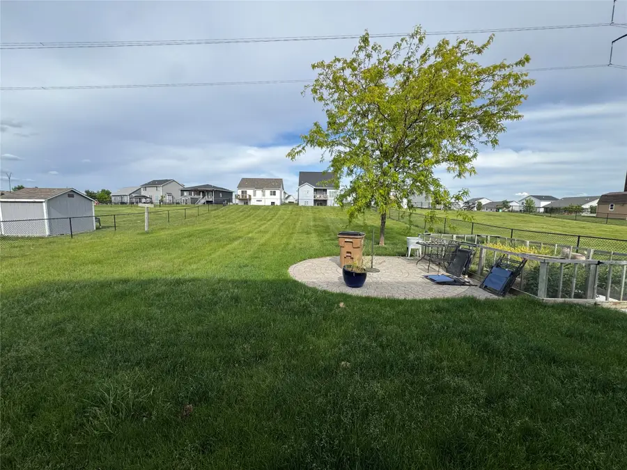 1901 30th Avenue Sw, Altoona, IA 50009 - #2