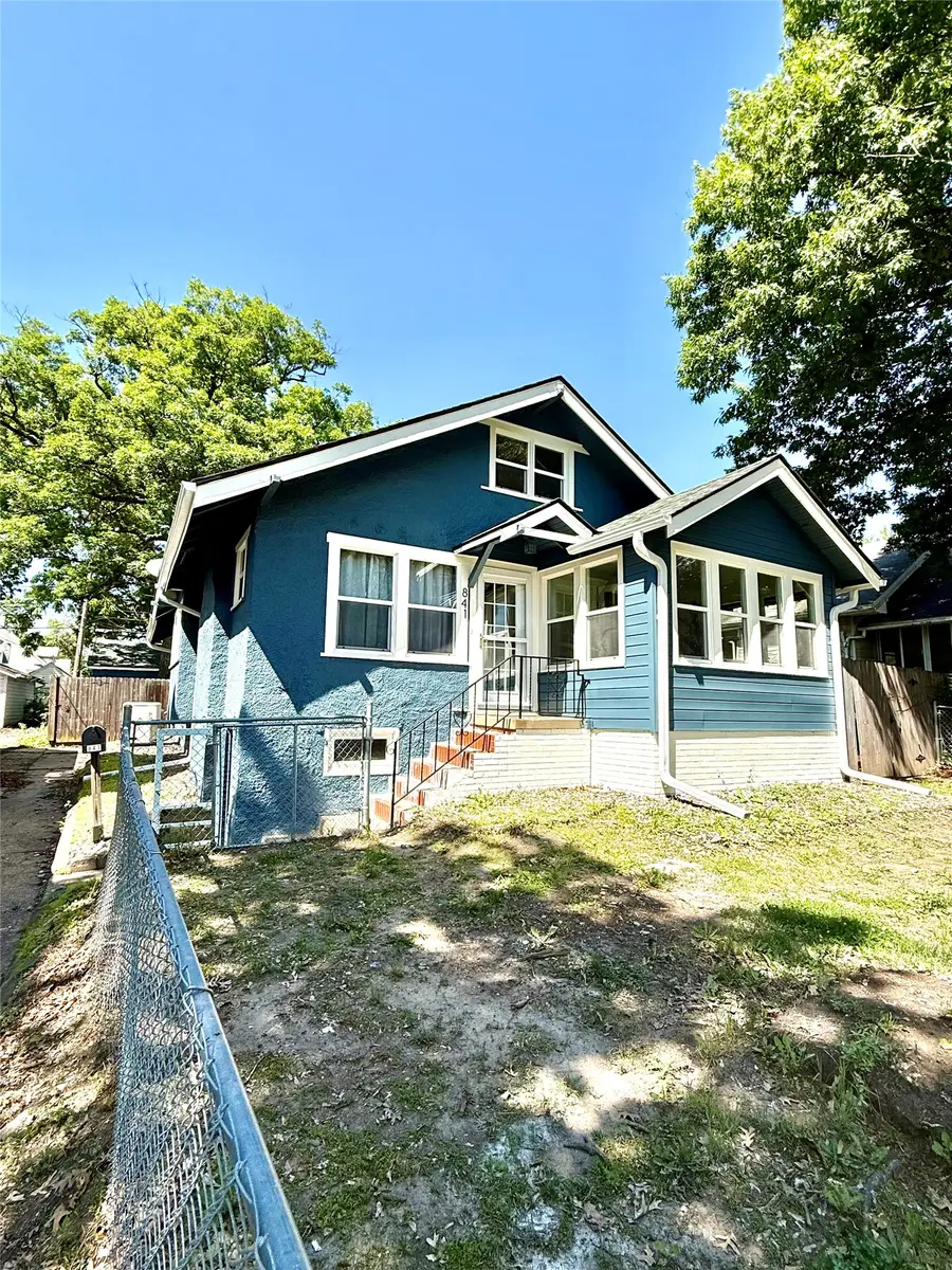 841 Euclid Avenue, Des Moines, IA 50313 - #2