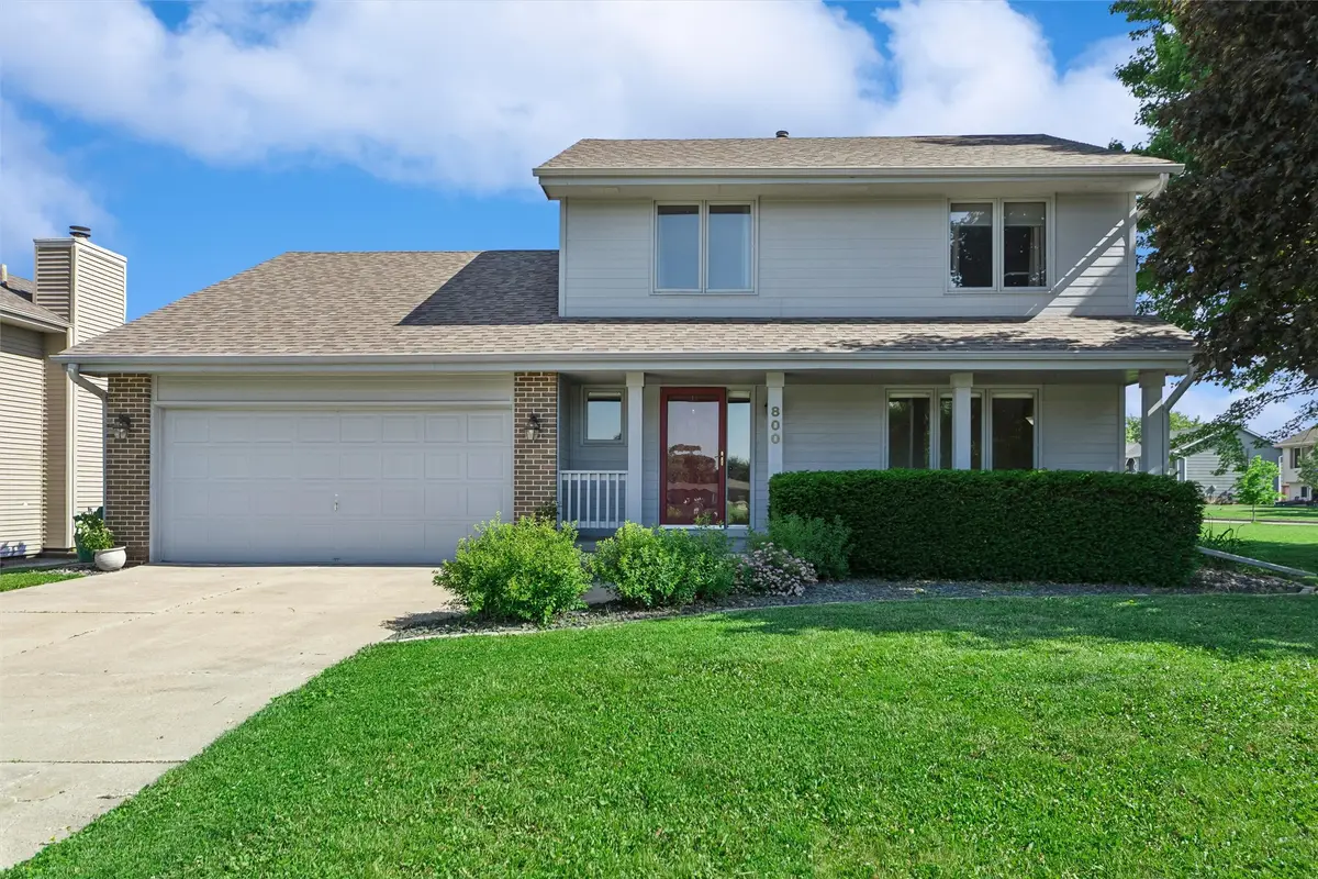 800 9th Court Se, Bondurant, IA 50035 - #1