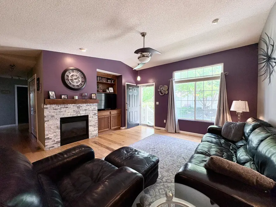5482 Longview Court #4, Johnston, IA 50131 - #3