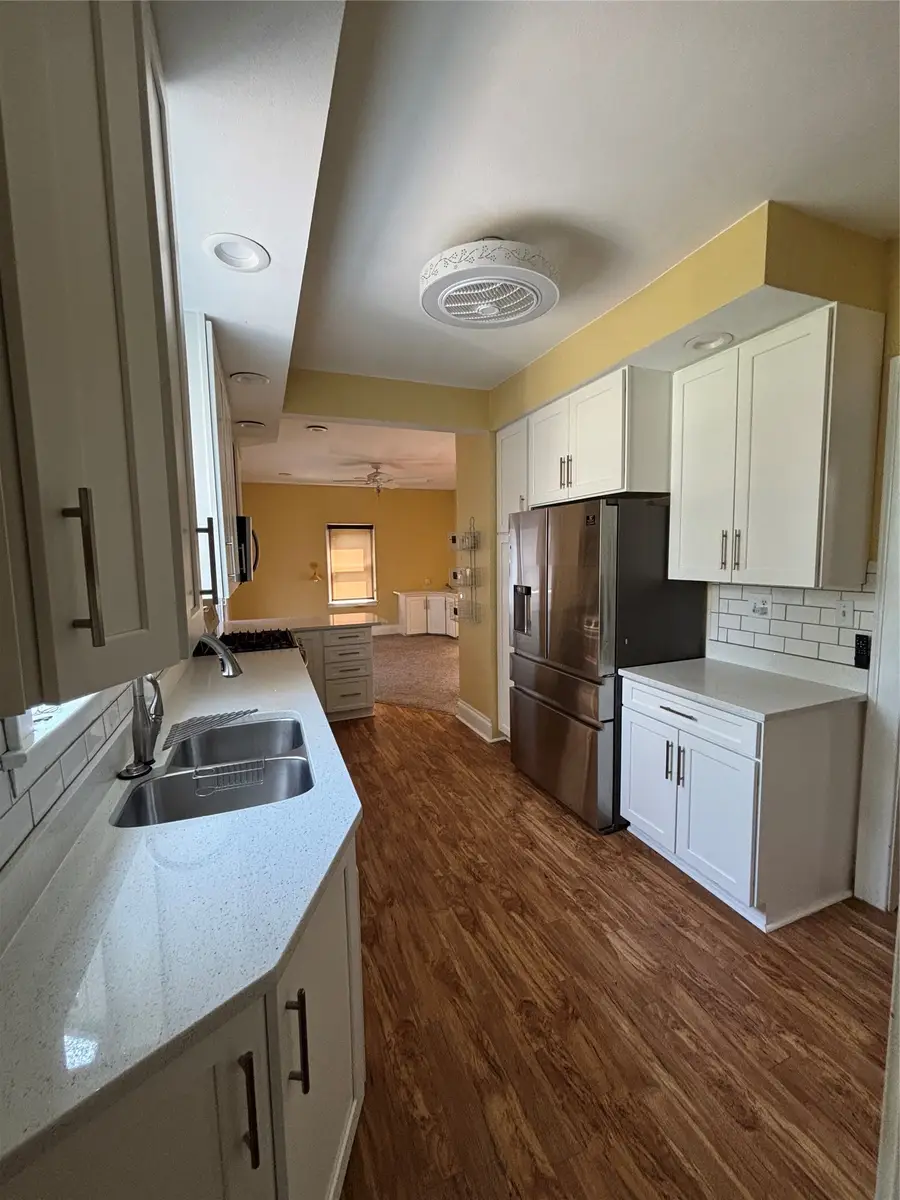 1412 Willis Avenue, Perry, IA 50220 - #3
