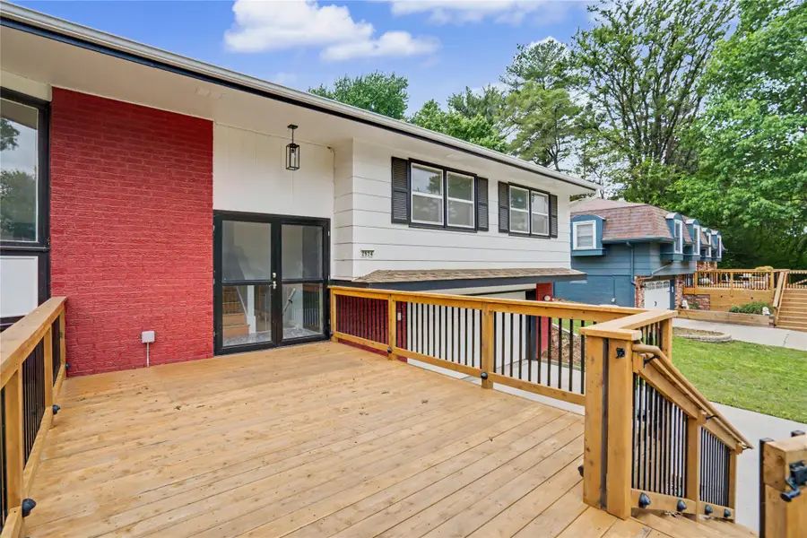 2924 Willowmere Drive, Des Moines, IA 50321 - #3