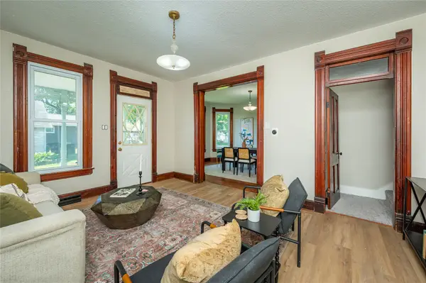103 N Dewey Street, Prairie City, IA 50228