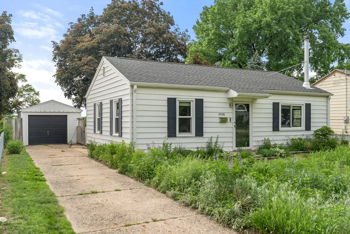 4036 15th Street, Des Moines, IA 50313 - #1