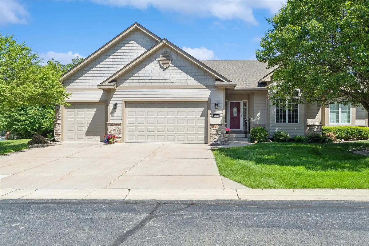 8700 Stonepointe Lane, Johnston, IA 50131 - #1