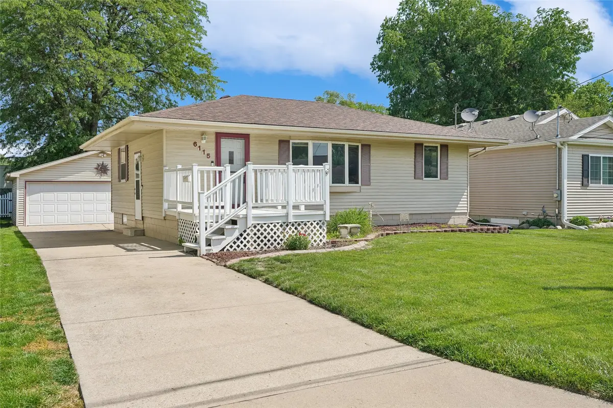 6115 Gordon Avenue, Des Moines, IA 50312 - #1
