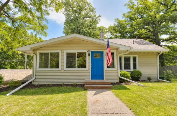 1825 24th Drive, Des Moines, IA 50310