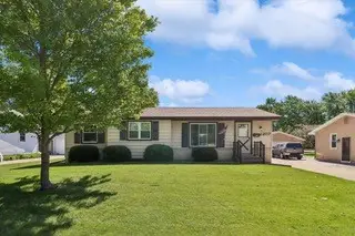 1207 4th Avenue Se, Altoona, IA 50009 - #1