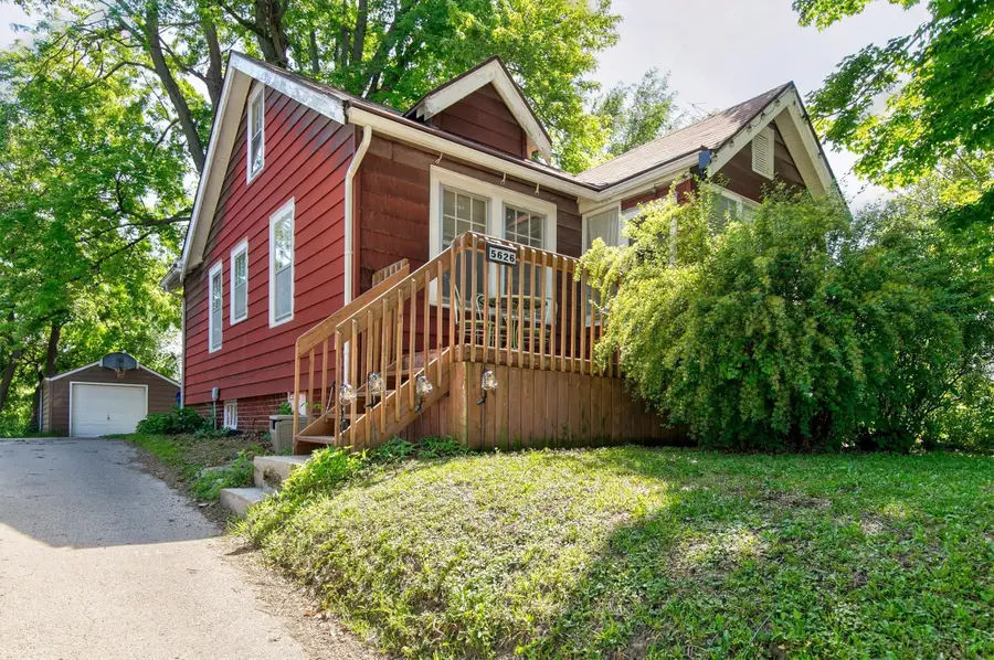 5626 University Avenue, Des Moines, IA 50311 - #2