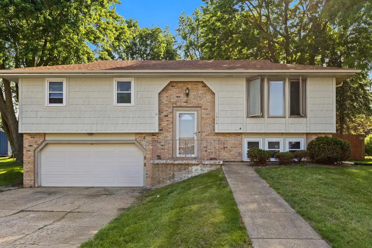 1614 W Jackson Street, Knoxville, IA 50138 - #1