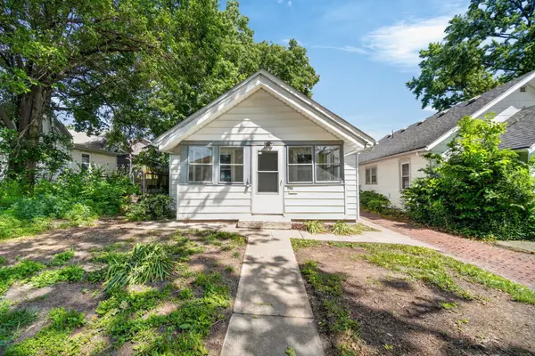 1706 Capitol Avenue, Des Moines, IA 50316