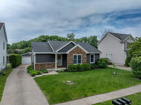 7020 Hickory Lane, Urbandale, IA 50322