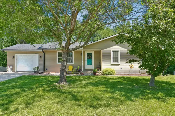 109 NE 7th Court, Grimes, IA 50111