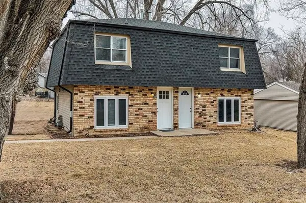 1229 Mckinley Avenue, Des Moines, IA 50315