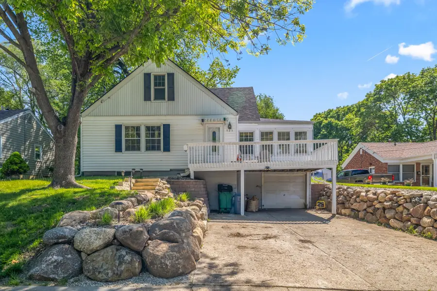 525 16th Street, West Des Moines, IA 50265 - #2