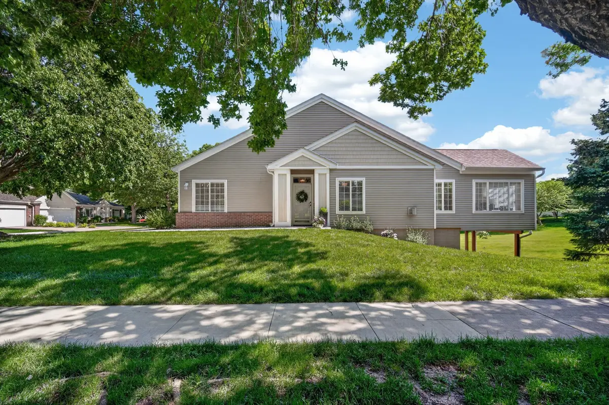 7730 Wistful Vista Drive #401, West Des Moines, IA 50266 - #1