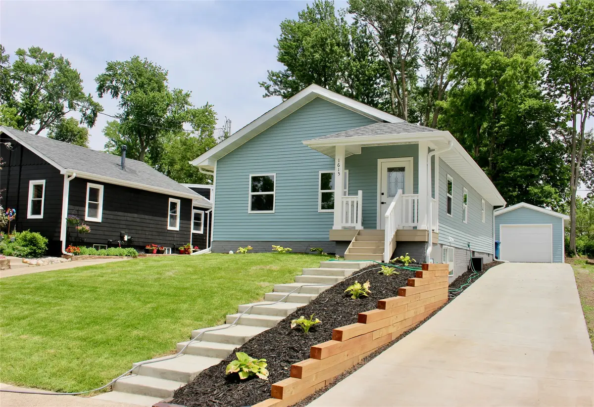 1615 56th Street, Des Moines, IA 50310 - #1