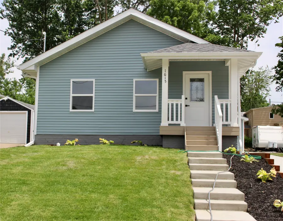 1615 56th Street, Des Moines, IA 50310 - #2