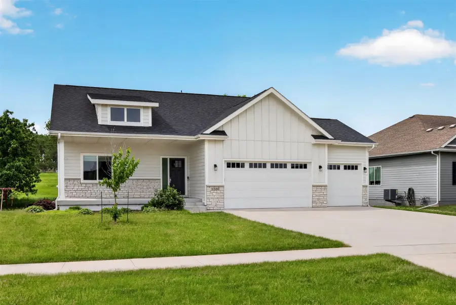 1500 Marina Cove Drive, Polk City, IA 50226 - #2