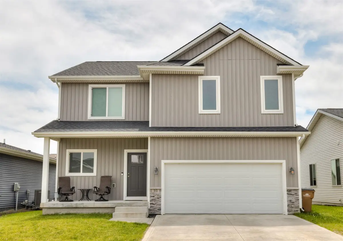 513 1st Street Nw, Bondurant, IA 50035 - #1