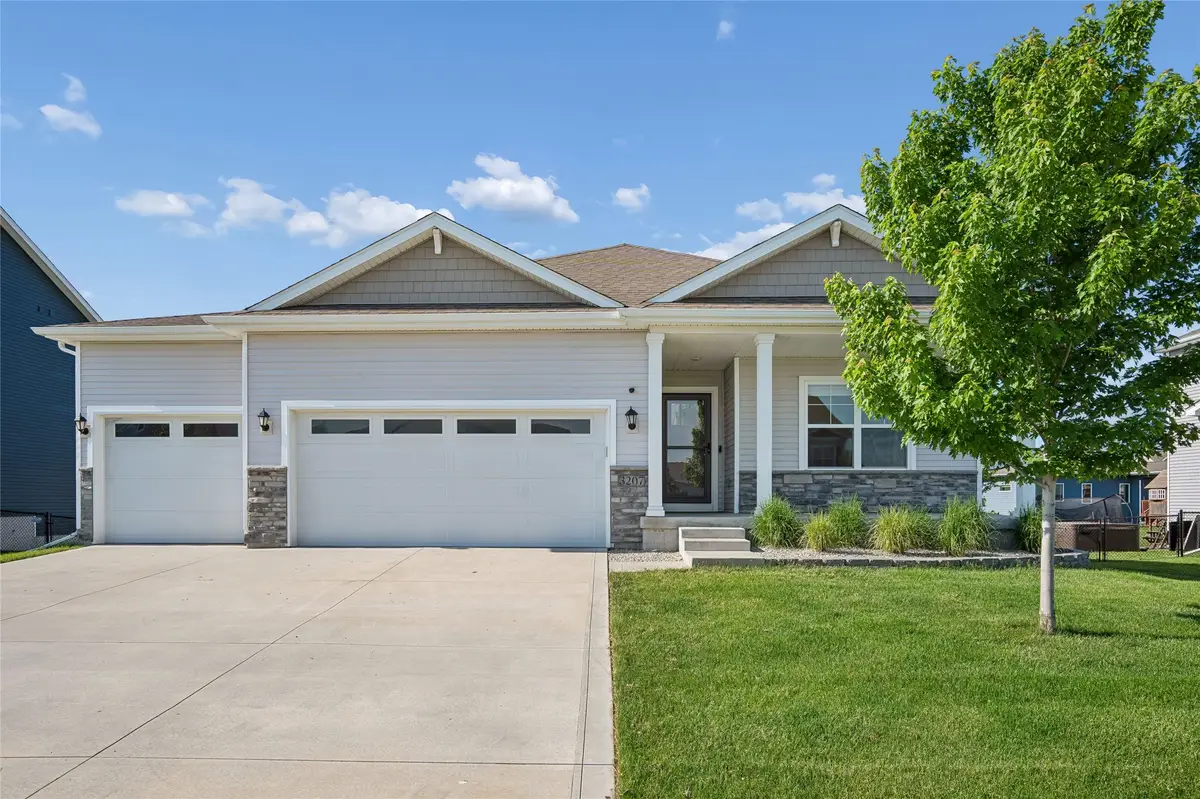 3207 NW Reinhart Drive, Ankeny, IA 50023 - #1