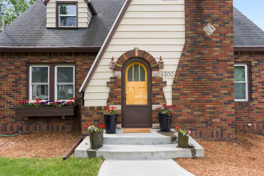 4300 Holland Drive, Des Moines, IA 50310 - #3