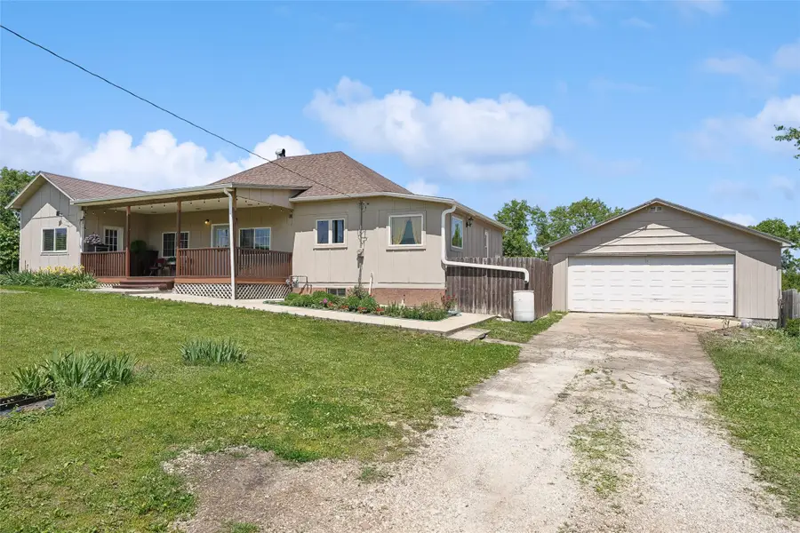 311 Albia Road, Chariton, IA 50049 - #2