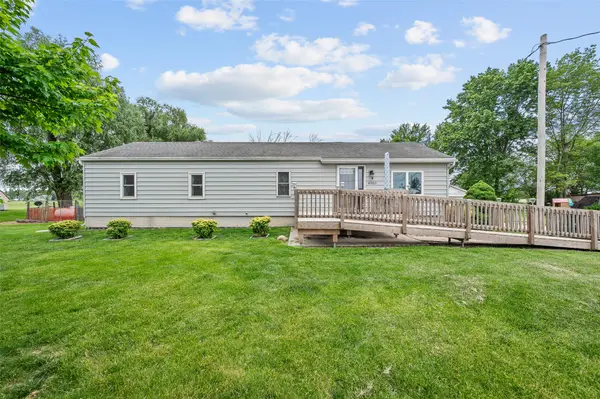 4989 SE 72nd Avenue, Carlisle, IA 50047
