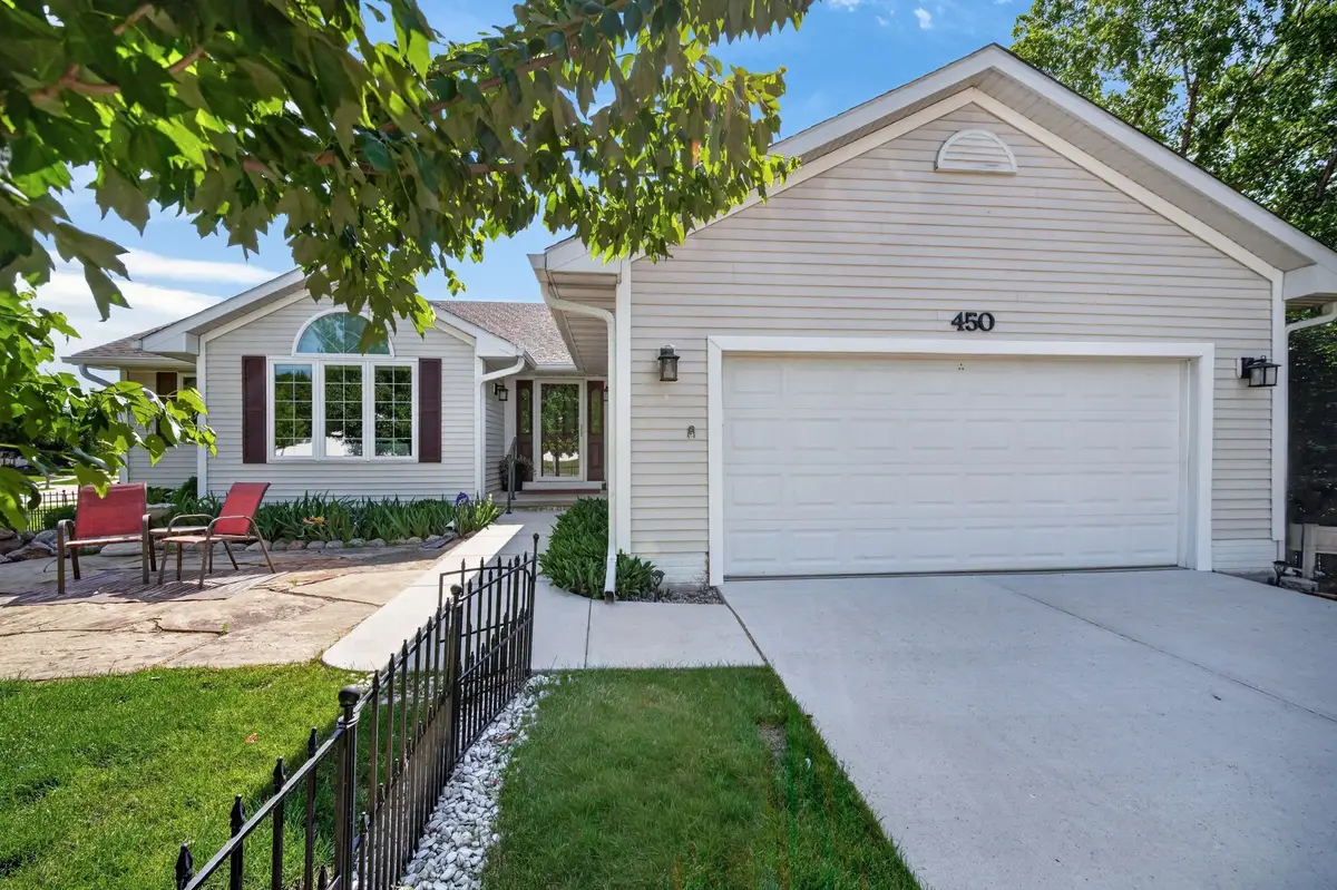 450 S 46th Street, West Des Moines, IA 50265 - #1