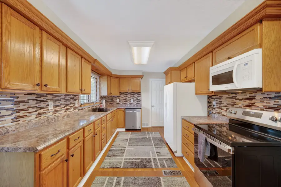 4201 Lower Beaver Road, Des Moines, IA 50310 - #3